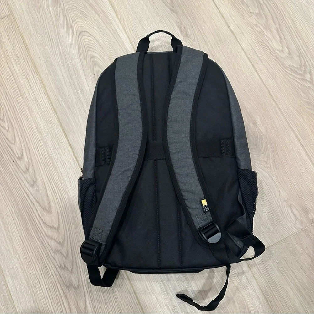 LIKE NEW Case Logic Era 15.6
